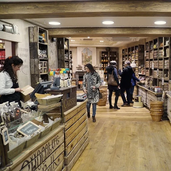 The Specific Application of the Three-proof Handheld Rugged Tablet in the Retail Industry